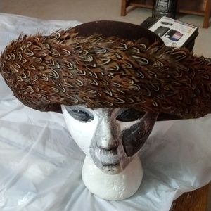 Designer wool hat w ostrich feathers brim 1 size $